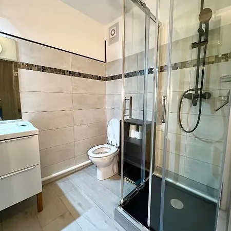 Evasion A Deux, Domaine Prestigieux, Jacuzzi Et Parking Prives, Piscine Apartment Cannes
