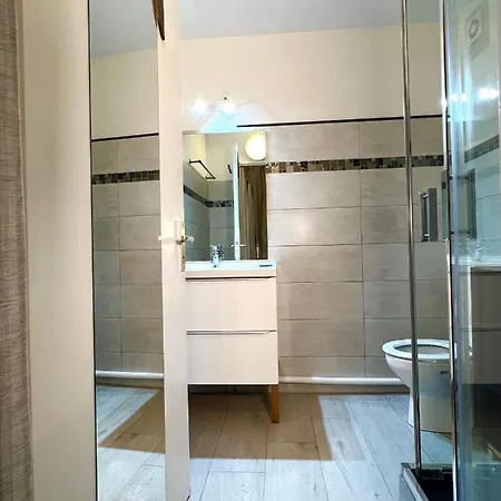 Evasion A Deux, Domaine Prestigieux, Jacuzzi Et Parking Prives, Piscine Cannes