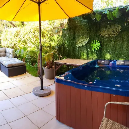 Evasion A Deux, Domaine Prestigieux, Jacuzzi Et Parking Prives, Piscine Apartment