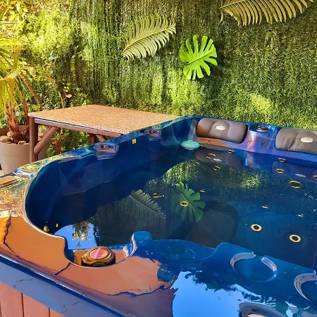 Evasion A Deux, Domaine Prestigieux, Jacuzzi Et Parking Prives, Piscine *